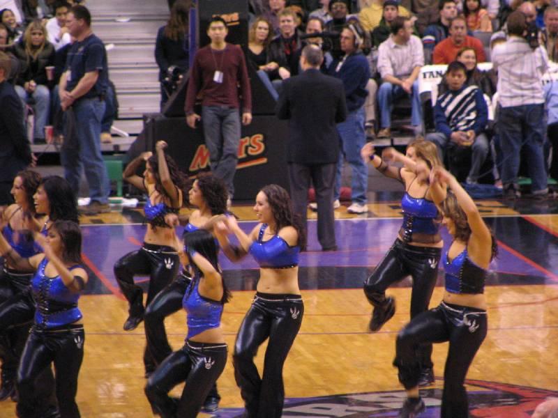 Raptors - 02.04.2005 330.jpg